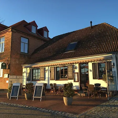 Hafenblick Guest house Toenning